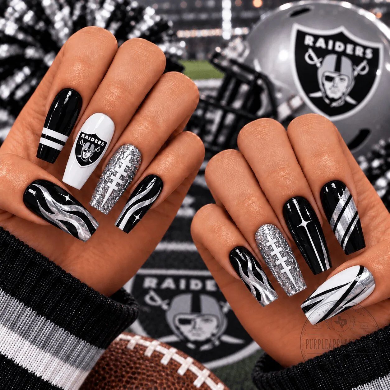 Las Vegas Raiders NFL Football Black Silver Chrome Press-On Nails Set for Game Day